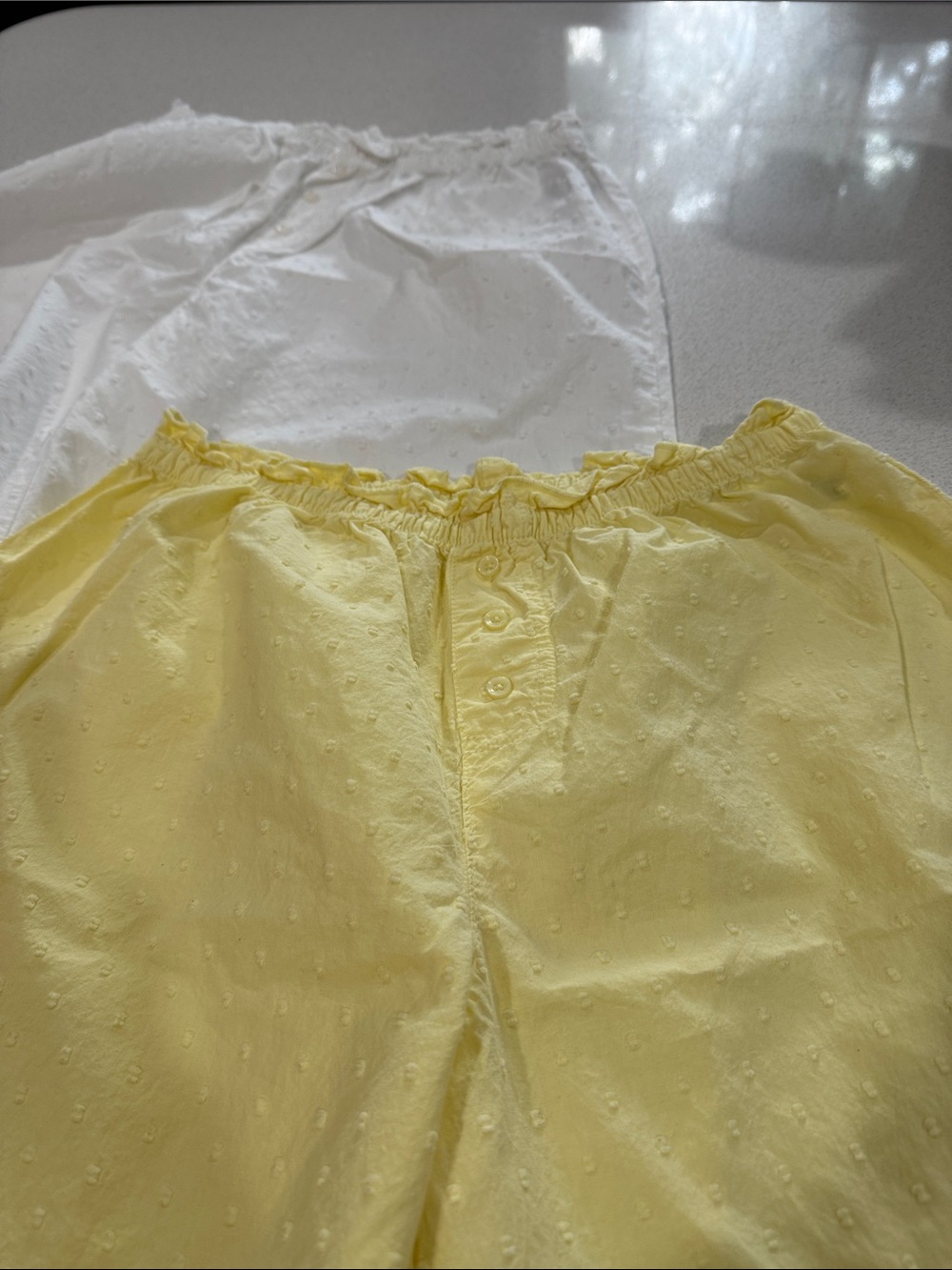 Colsie Wide Leg pajama Pants in White and Yellow - Picture 7 of 8